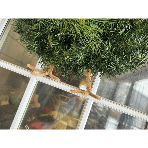 Pine Chicken Wreath, Rooster Wreath, Winter Home Decoration, Christmas Gift Idea - Picture 3 of 7